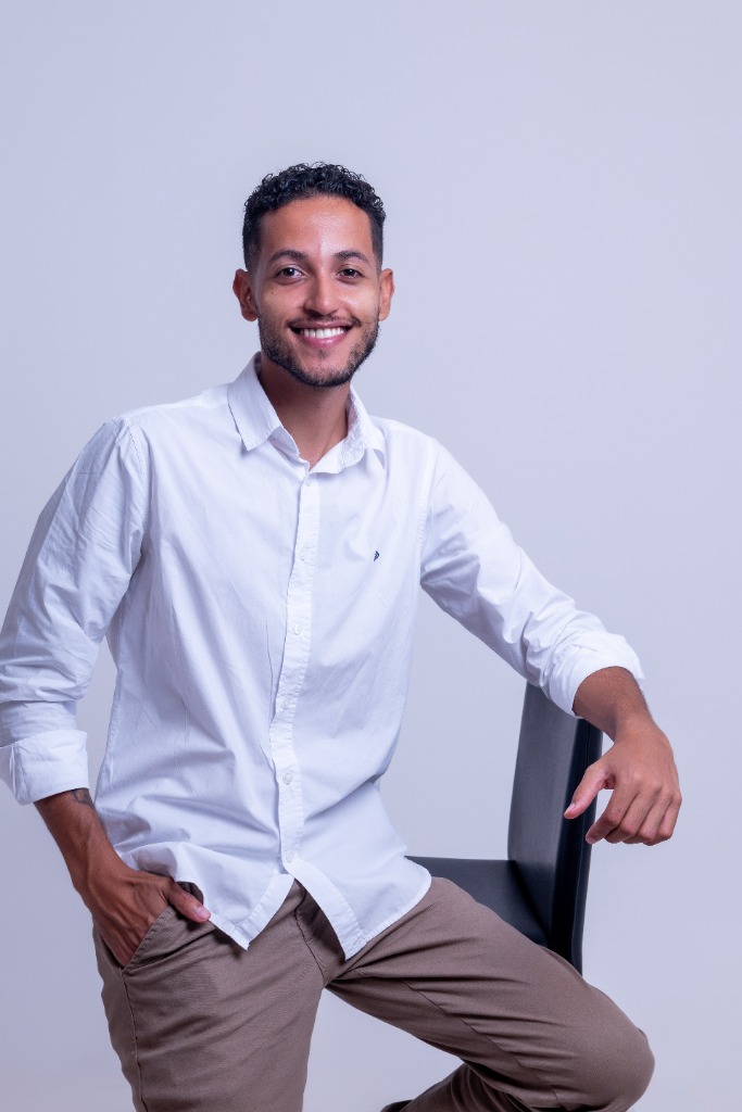 Gabriel Azevedo · Estratégia, Fotografia e Direção Criativa